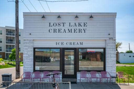 Lost Lake Creamery, serving handcrafted ice cream just minutes from home.