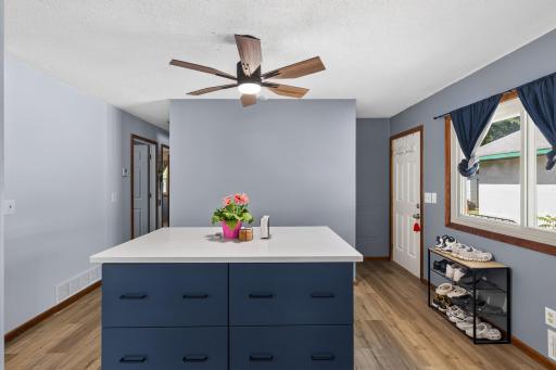 1576 Case Avenue, Saint Paul, MN 55106