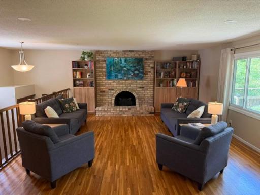 3317 Red Oak Circle S, Burnsville, MN 55337