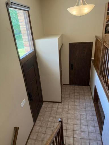 3317 Red Oak Circle S, Burnsville, MN 55337