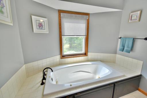 8550 Timberlane Loop NW, Rice, MN 56367