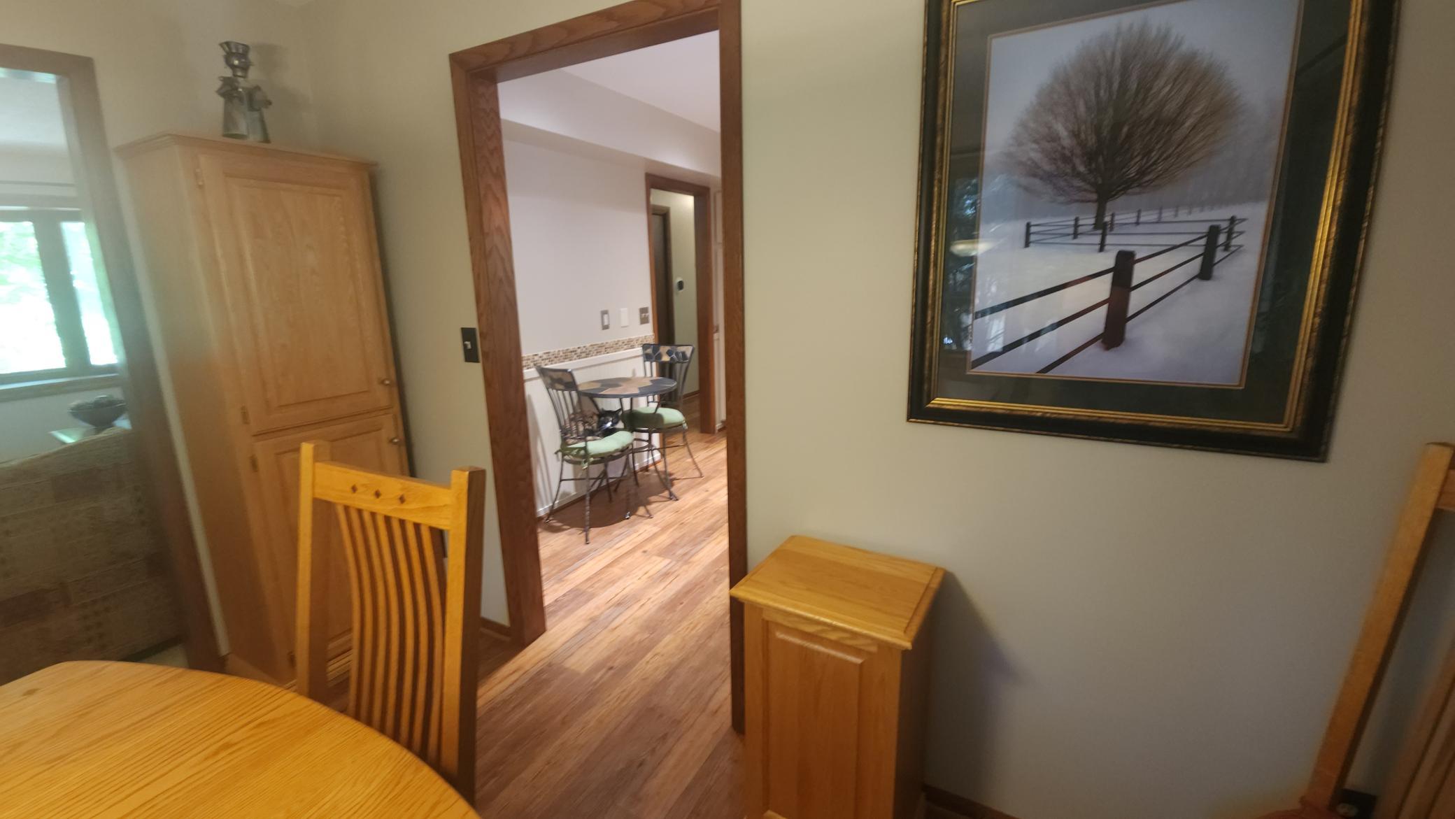 dining kitchen.JPG