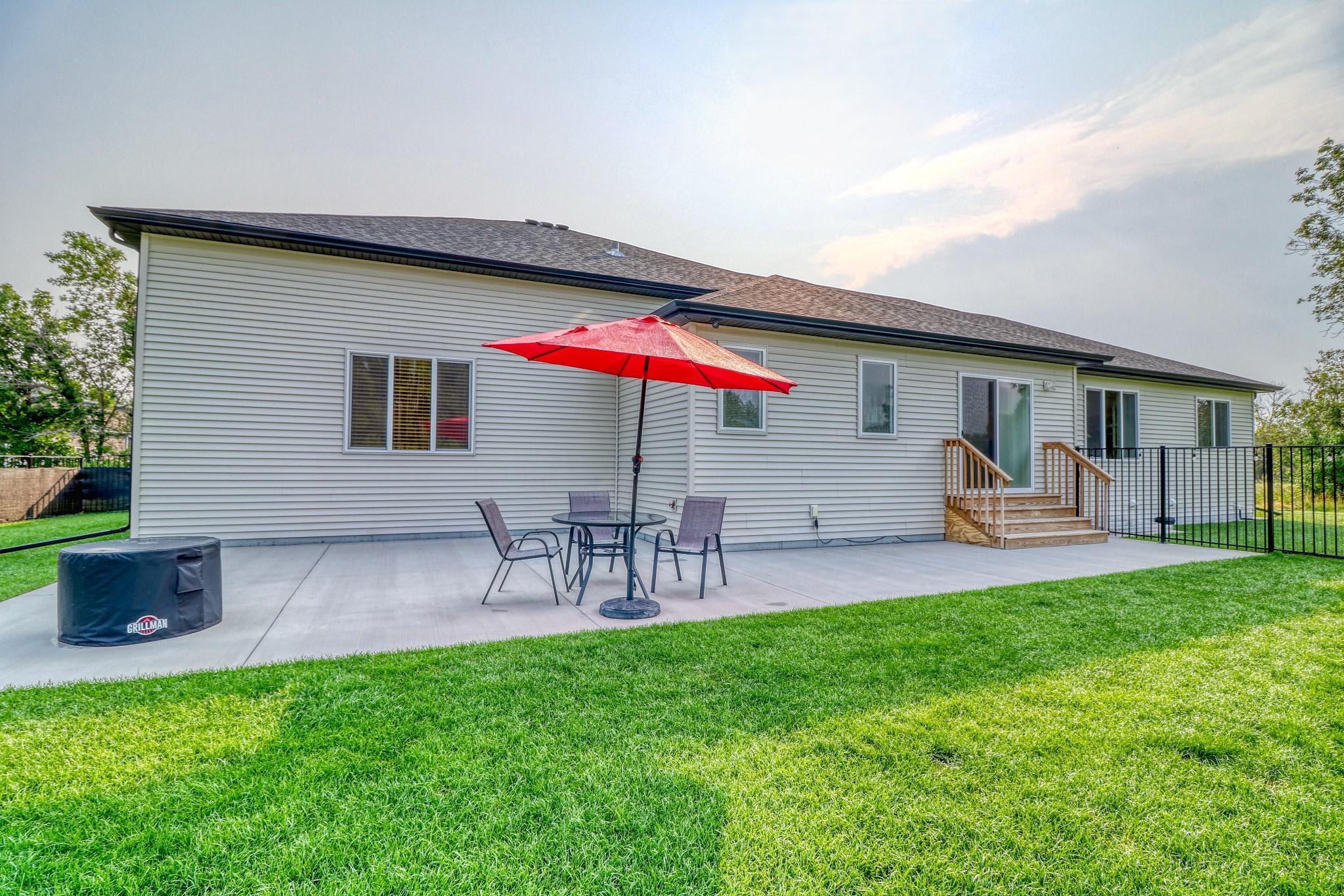 Backyard_Patio2
