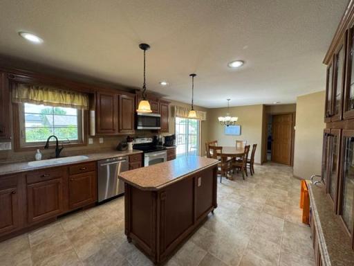 708 Irving Avenue SW, Wadena, MN 56482