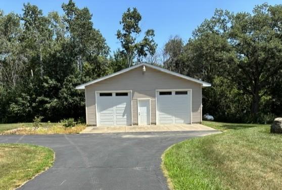 detached garage/shop