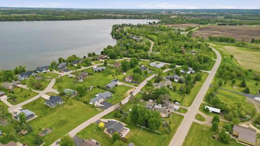 4488 Roberds Lake Trail, Faribault, MN 55021