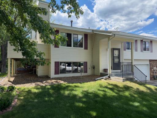 Photo for 3836 Laurel Court, Saint Paul, MN 55122 - listing #7097939 3836 Laurel Court, Saint Paul, MN 55122