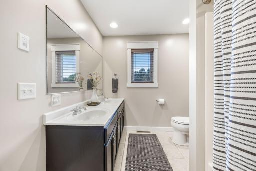 19436 Memory Circle, Hutchinson, MN 55350