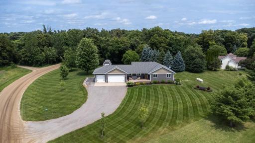 19436 Memory Circle, Hutchinson, MN 55350