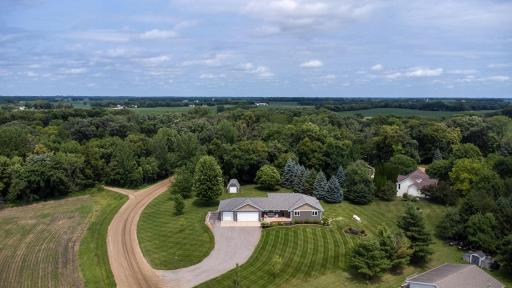 19436 Memory Circle, Hutchinson, MN 55350