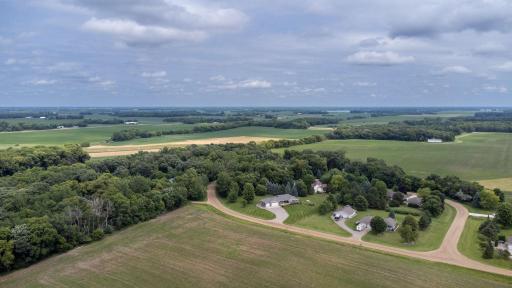 19436 Memory Circle, Hutchinson, MN 55350