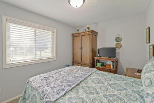 7441 Drew Avenue N, Minneapolis, MN 55443