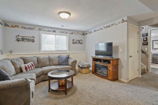 7441 Drew Avenue N, Minneapolis, MN 55443