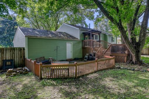7441 Drew Avenue N, Minneapolis, MN 55443
