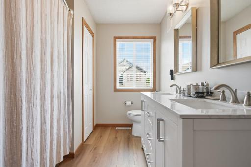 27-web-or-mls-DSC04946.jpg
