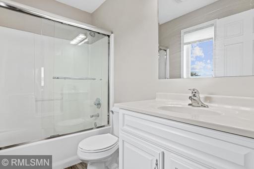 1469 142nd St, New Richmond, WI-14.jpg