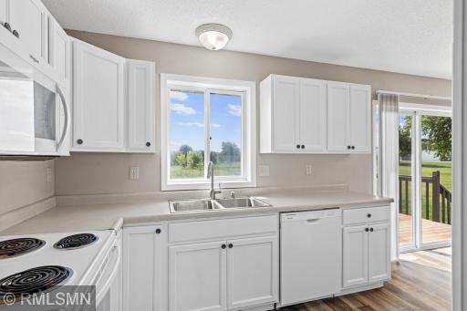 1469 142nd St, New Richmond, WI-8.jpg