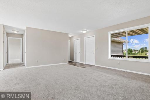 1469 142nd St, New Richmond, WI-2.jpg