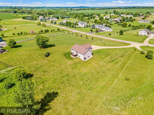 1469 142nd St, New Richmond, WI-32.jpg