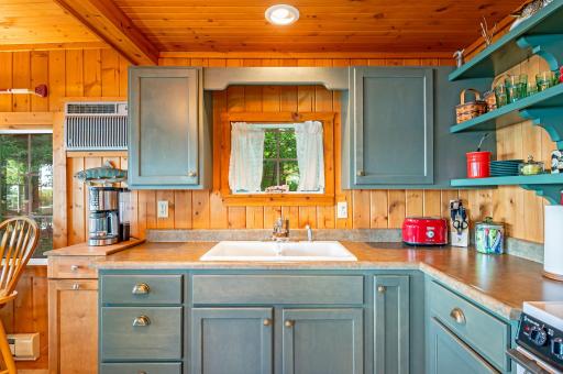 3746 Sioux Lane, Madison Lake, MN 56063
