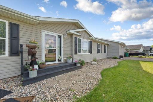 228 Plum Run, Le Sueur, MN 56058