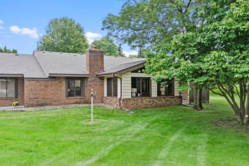13411 Pepperwood Circle, Hopkins, MN 55305