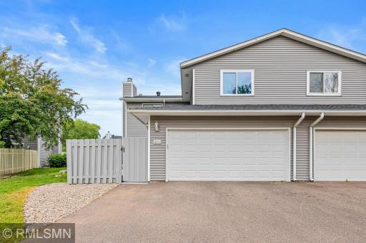 7654 Dunmore Road, Woodbury, MN 55125