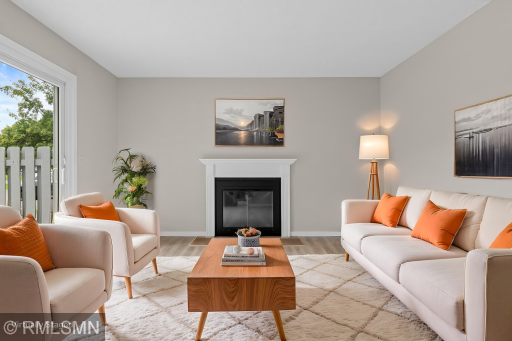 7654-Dunmore-Rd-Woodbury-3 - Living Room - Standard - 0.jpg