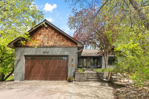 Welcome to the beautiful 840 Hallam Ave N! Nestled at the end of a quiet cul-de-sac.