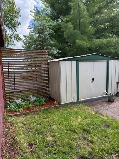 Shed 2