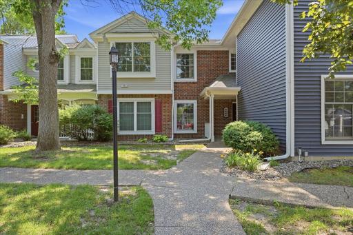 7477 W 110th Street, Minneapolis, MN 55438