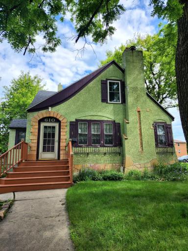 610 Trott Avenue SW, Willmar, MN 56201