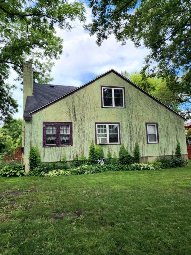 610 Trott Avenue SW, Willmar, MN 56201
