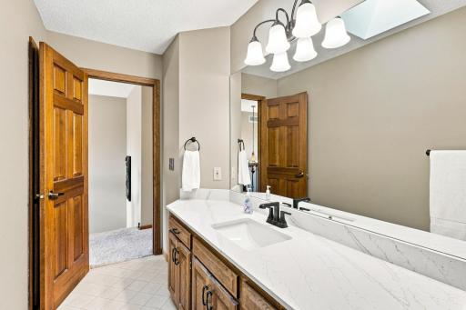 18386 Java Trail, Lakeville, MN 55044