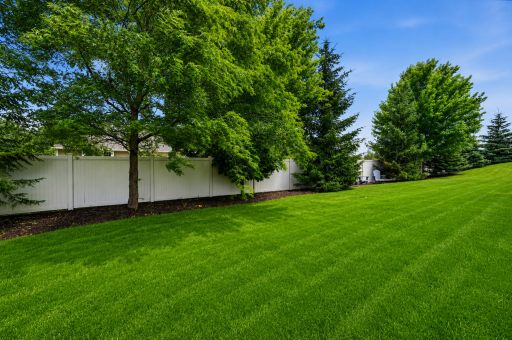 776 Arbor Woods Road, Victoria, MN 55386