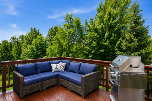 776 Arbor Woods Road, Victoria, MN 55386