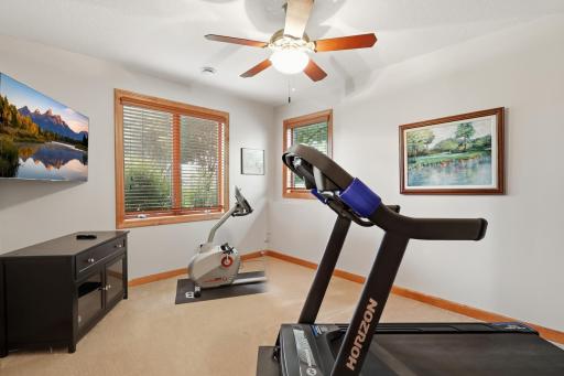 22720 Sweeney Lane, Lakeville, MN 55044