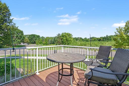 20015 Heritage Drive, Lakeville, MN 55044