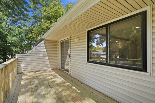 1273 Timbershore Lane, Saint Paul, MN 55123