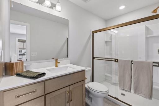 16497 Duluth Trail, Lakeville, MN 55044