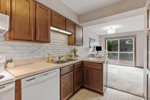 4656 Ridge Cliff Drive, Eagan, MN 55122