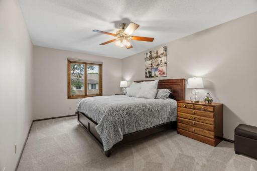 4656 Ridge Cliff Drive, Eagan, MN 55122