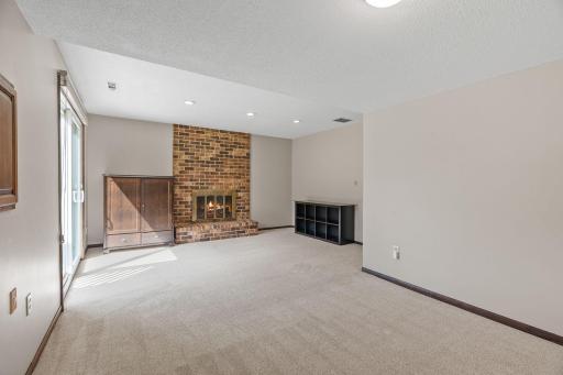4656 Ridge Cliff Drive, Eagan, MN 55122