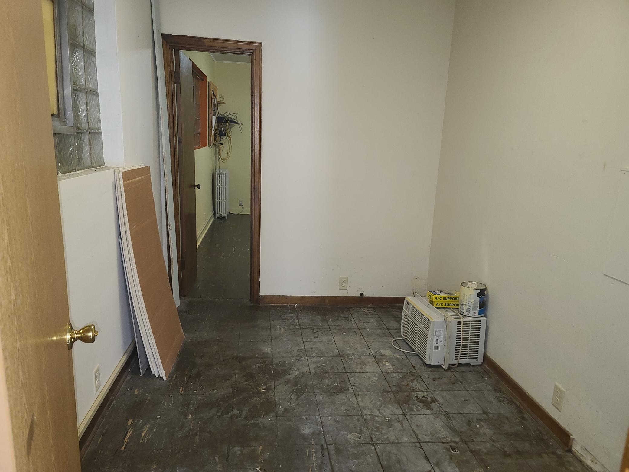 Cure 2026_upper additional storage.jpg