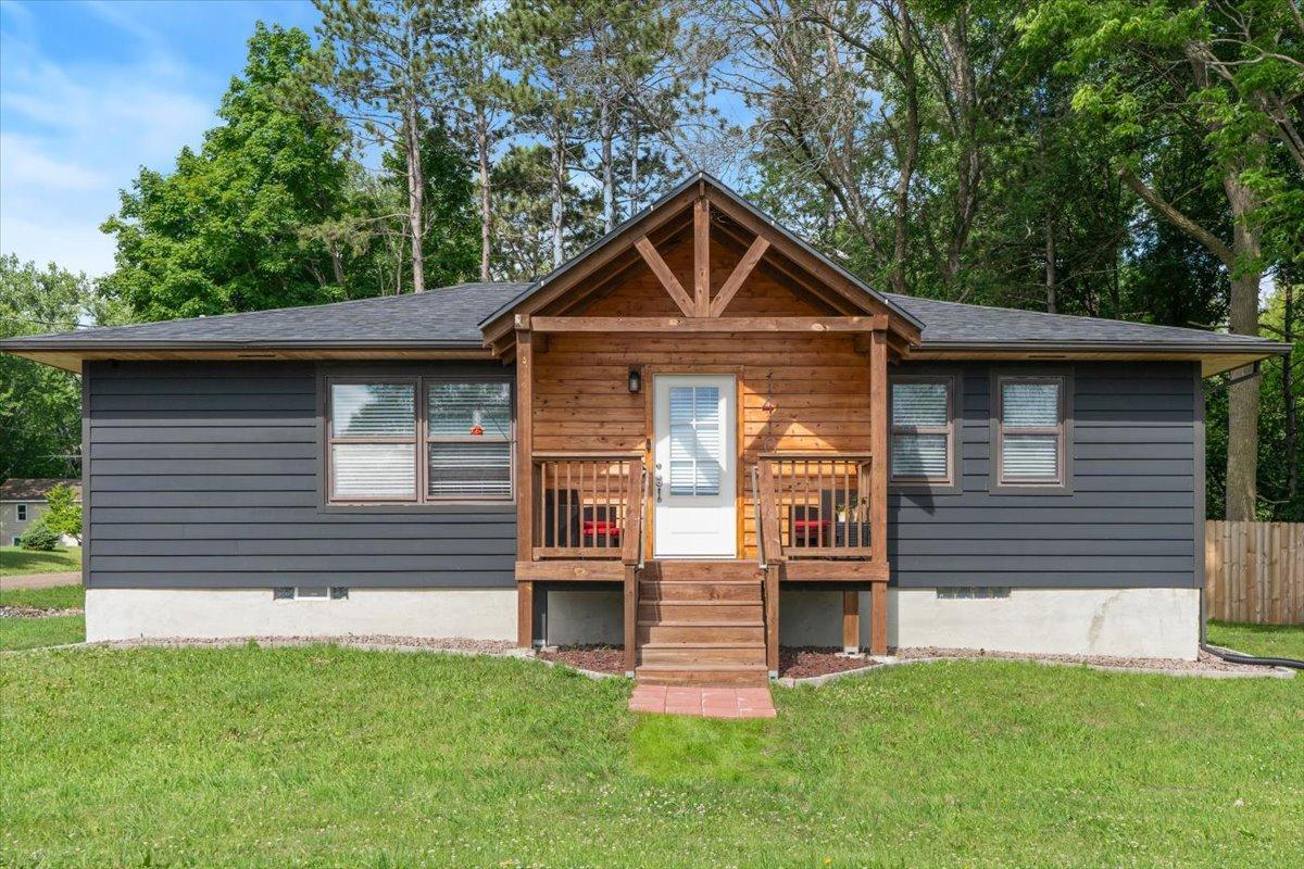Front of home facing lake