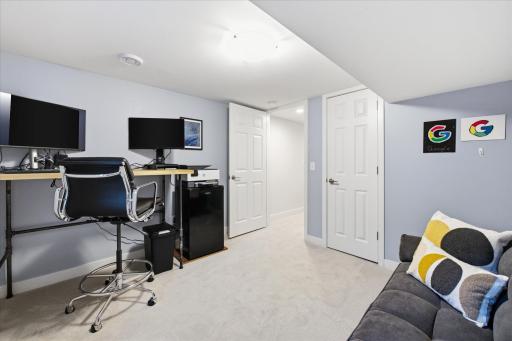 3404 Skycroft Drive, Saint Anthony, MN 55418