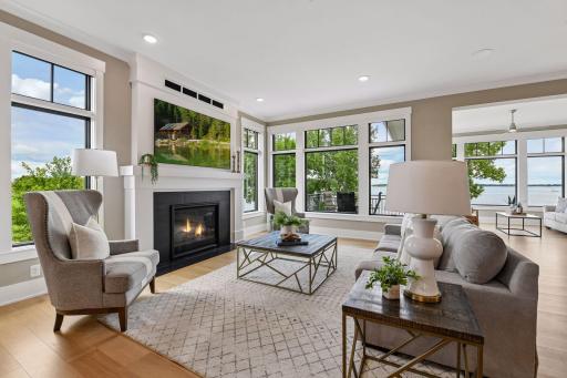 161 Lakeshore Circle, Waconia, MN 55387