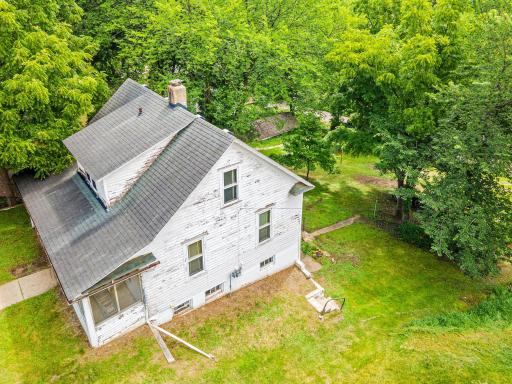 213 4TH ST W, Carver, MN 55315