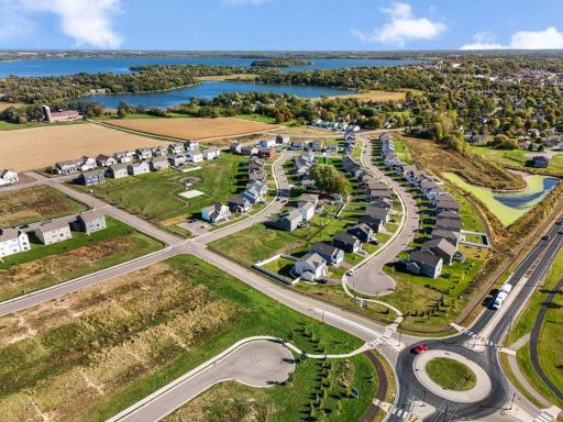 Come check out this amazing neighborhood on the west side of Waconia!