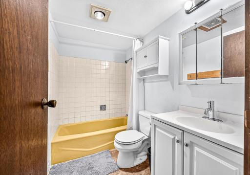 128 Hubbell Street, Duluth, MN 55803